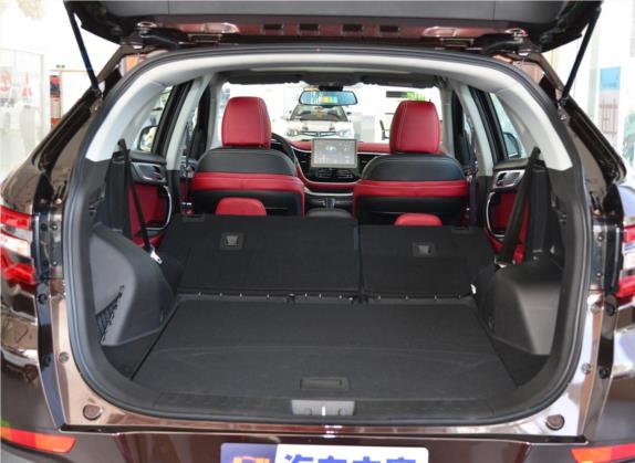 东南DX7 2018款 Prime 1.8T DCT尊贵型 国V 车厢座椅   后备厢