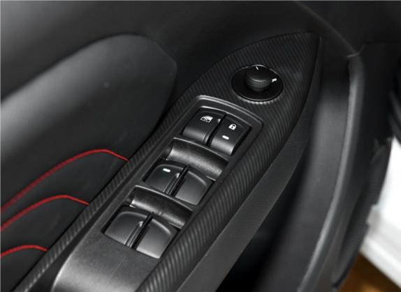 东南DX3 2018款 1.5L 手动豪华型 车厢座椅   门窗控制