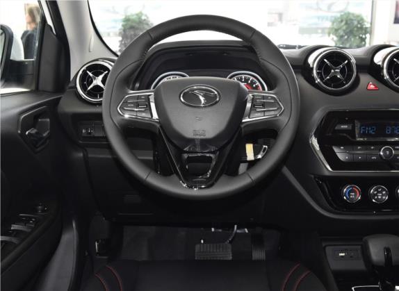 东南DX3 2018款 1.5T CVT豪华型 中控类   驾驶位