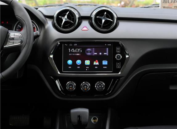 东南DX3 2018款 1.5T CVT旗舰型 中控类   中控台