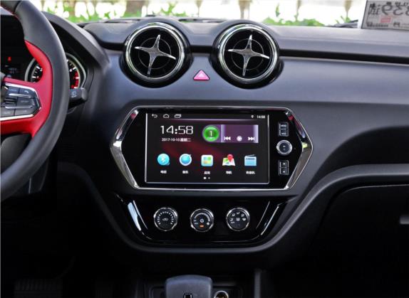东南DX3 2018款 1.5T SRG CVT旗舰型 中控类   中控台