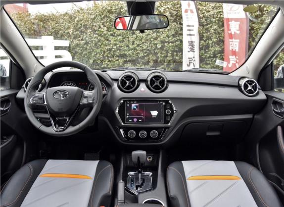 东南DX3 2018款 1.5T 户外版 CVT尊贵型 中控类   中控全图