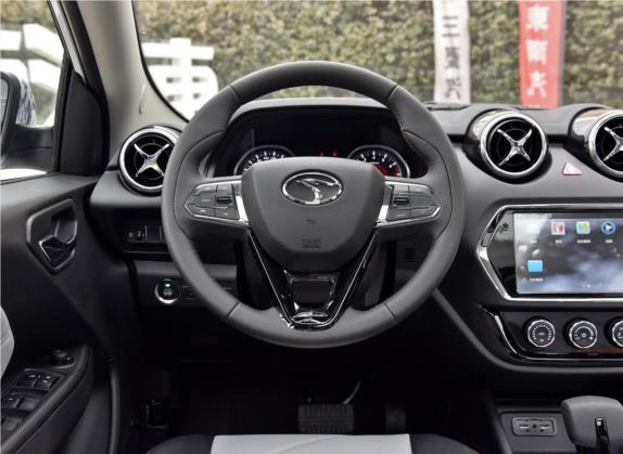 东南DX3 2018款 1.5T 户外版 CVT尊贵型 中控类   驾驶位