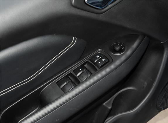 东南DX3 2019款 1.5T CVT尊贵型 国VI 车厢座椅   门窗控制
