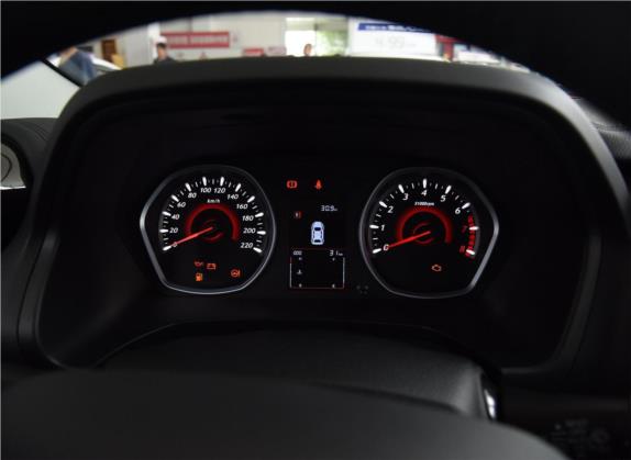 东南DX3 2019款 1.5L 手动尊贵型 国VI 中控类   仪表盘