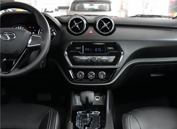 东南DX3 2019款 1.5T CVT豪华型 国VI 中控类   中控台