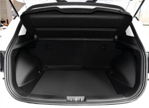 东南DX3 2019款 1.5T CVT豪华型 国VI 车厢座椅   后备厢