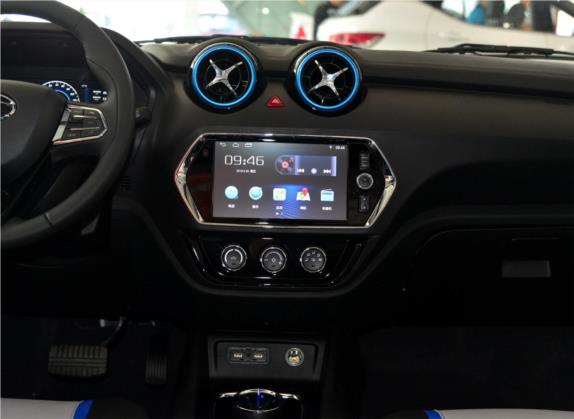 东南DX3新能源 2018款 EV 旗舰型 中控类   中控台