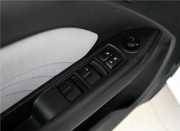 东南DX3新能源 2018款 EV400 豪华版 车厢座椅   门窗控制