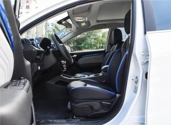 东南DX3新能源 2018款 EV400 旗舰版 车厢座椅   前排空间