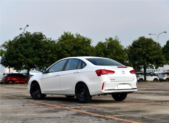 东南A5翼舞 2019款 1.5L 手动精英版 国V 外观   斜后