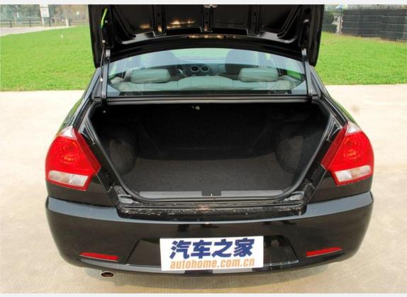 V3菱悦 2008款 1.5L 手动旗舰版 车厢座椅   后备厢