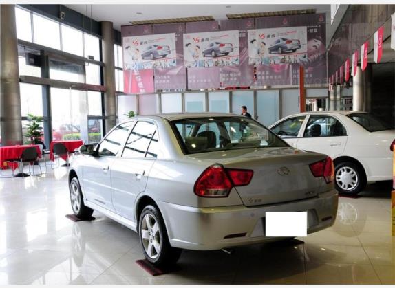 V3菱悦 2009款 1.5L 手动旗舰升级版 外观   斜后
