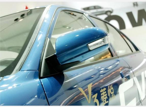 V3菱悦 2010款 1.5L CVT旗舰版 外观细节类   外后视镜