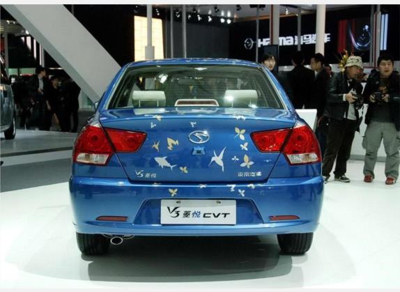 V3菱悦 2010款 1.5L CVT旗舰版 外观   正后