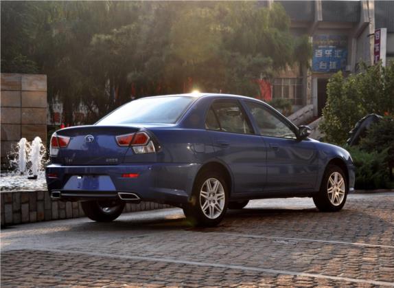 V3菱悦 2010款 改款 1.5L 手动舒适版 外观   斜后