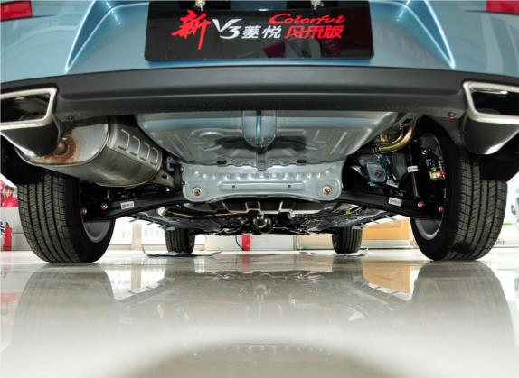 V3菱悦 2011款 改款 1.5L CVT风采版 其他细节类   后悬架