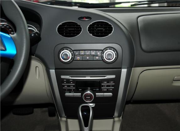 V3菱悦 2011款 1.5L CVT舒适版 中控类   中控台
