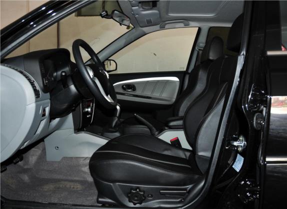 V3菱悦 2011款 1.5L 手动风采版 车厢座椅   前排空间