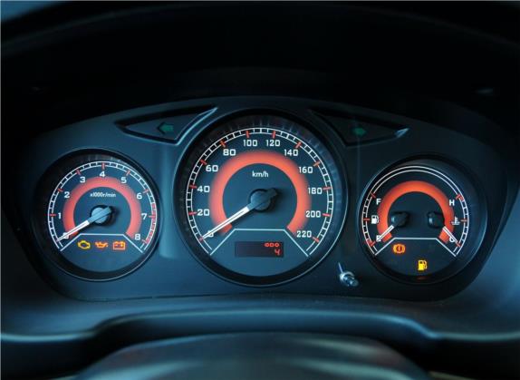 V3菱悦 2012款 改款 1.5L 手动旗舰版 中控类   仪表盘