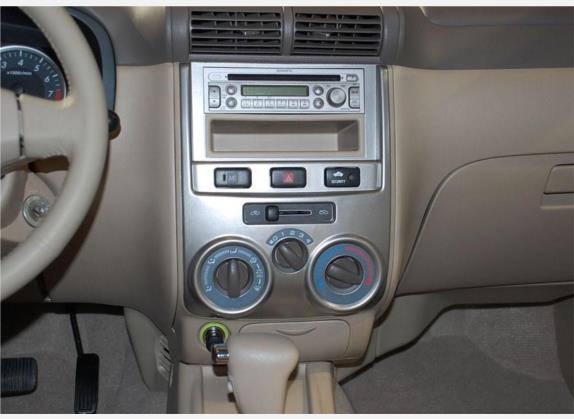 森雅 2008款 1.5L CX 自动5座 中控类   中控台