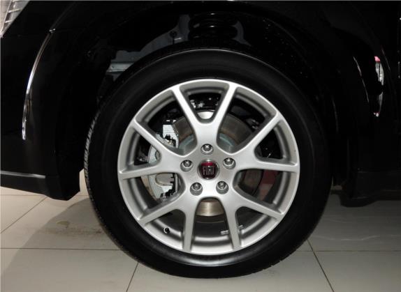 菲跃 2013款 3.6L 智能全驱版 其他细节类   前轮
