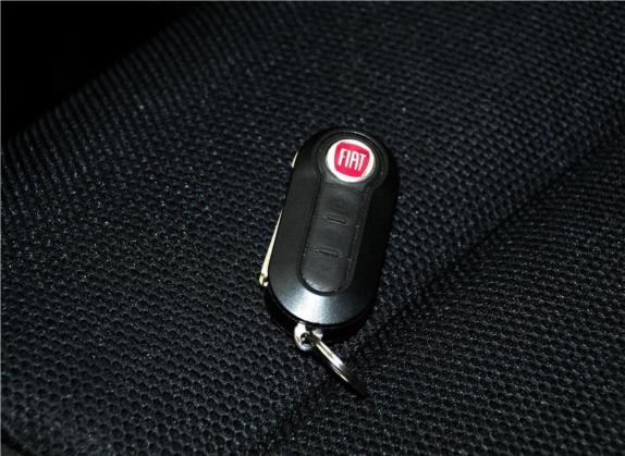 博悦 2011款 1.4T AMT运动版 其他细节类   钥匙