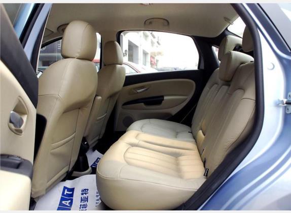 领雅 2008款 1.4T 活力版 车厢座椅   后排空间