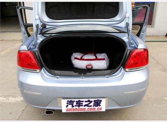 领雅 2008款 1.4T 活力版 车厢座椅   后备厢