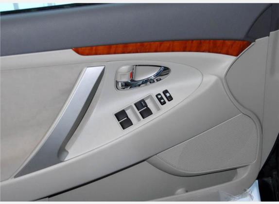 凯美瑞 2007款 240E 精英版 车厢座椅   门窗控制