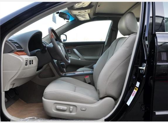 凯美瑞 2009款 240G 豪华版 车厢座椅   前排空间