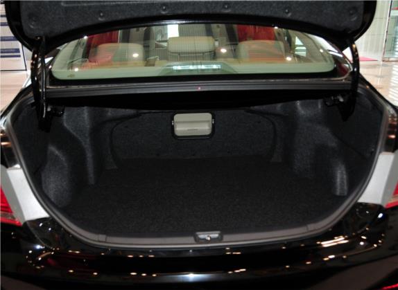 凯美瑞 2010款 200G 豪华版 车厢座椅   后备厢