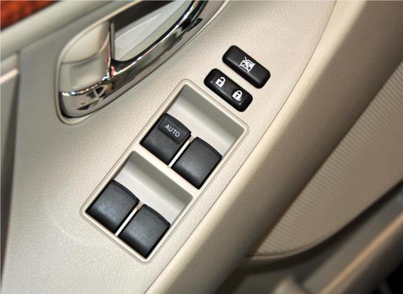 凯美瑞 2010款 200G 豪华版 车厢座椅   门窗控制