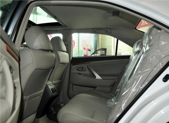 凯美瑞 2011款 240G 豪华周年纪念版 车厢座椅   后排空间