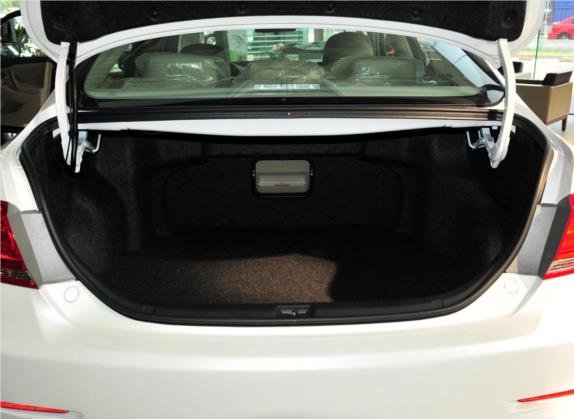 凯美瑞 2011款 240G 豪华周年纪念版 车厢座椅   后备厢