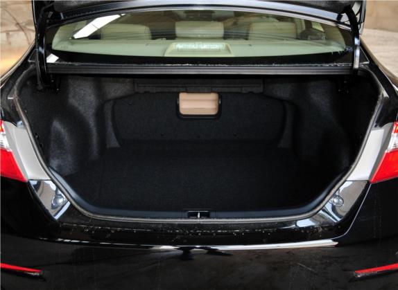 凯美瑞 2012款 2.5V 至尊导航版 车厢座椅   后备厢