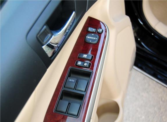 凯美瑞 2012款 2.0G 豪华导航版 车厢座椅   门窗控制