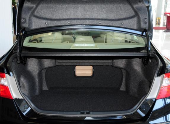 凯美瑞 2013款 2.0G 舒适版 车厢座椅   后备厢