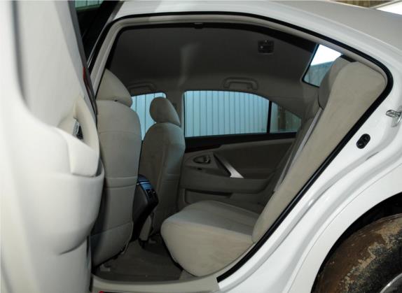 凯美瑞 2013款 200E 经典精英版 车厢座椅   后排空间