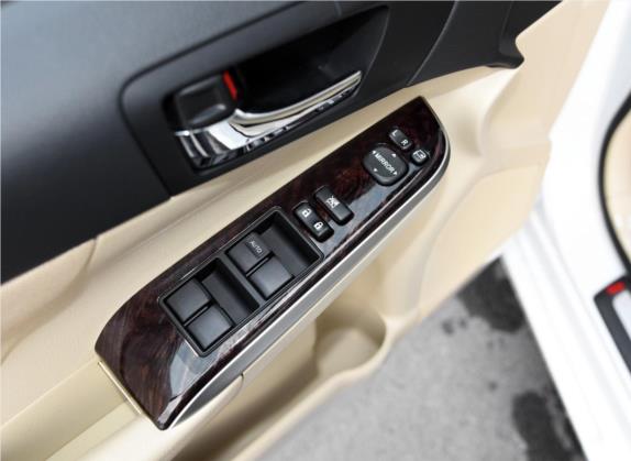 凯美瑞 2015款 2.0E 精英版 车厢座椅   门窗控制