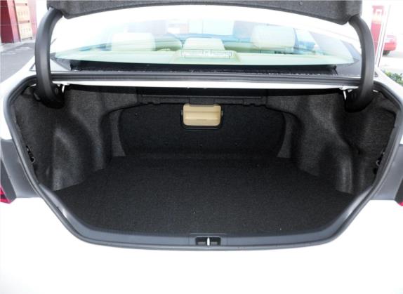凯美瑞 2015款 2.5G 豪华导航版 车厢座椅   后备厢
