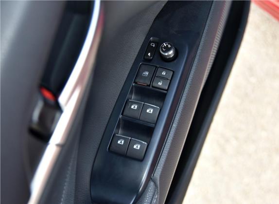 凯美瑞 2018款 2.5S 锋尚版 车厢座椅   门窗控制