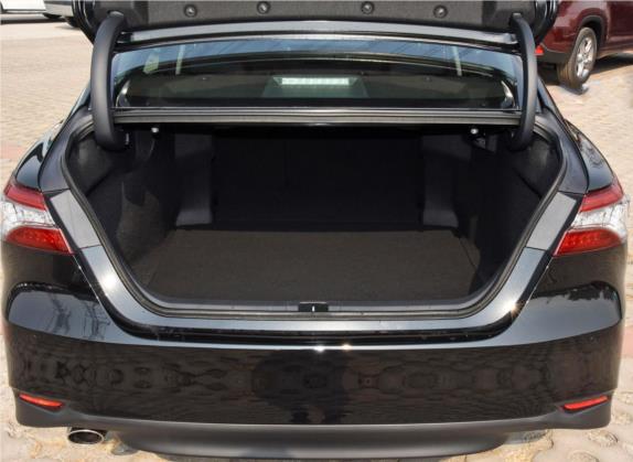 凯美瑞 2019款 双擎 2.5HG 豪华版 国VI 车厢座椅   后备厢