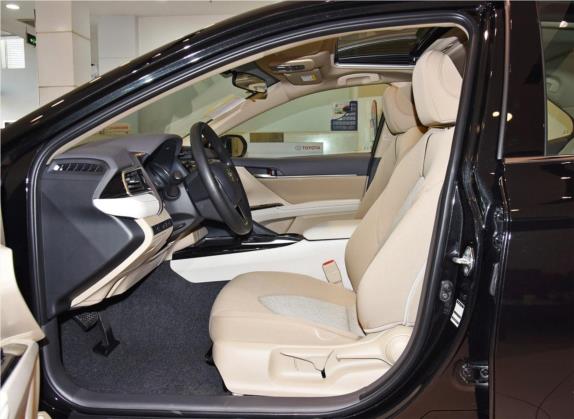 凯美瑞 2019款 2.0E 精英版 国V 车厢座椅   前排空间