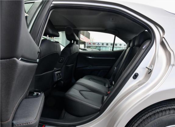 凯美瑞 2019款 2.0G 豪华版 国V 车厢座椅   后排空间