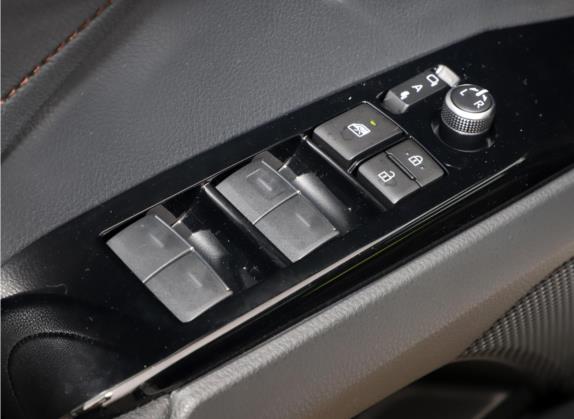 凯美瑞 2021款 2.0G 豪华版 车厢座椅   门窗控制