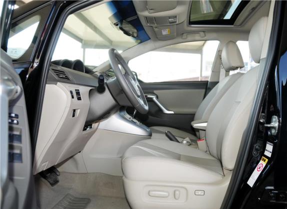逸致 2011款 200V CVT至尊导航版 车厢座椅   前排空间