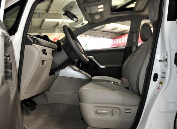 逸致 2011款 180G CVT豪华多功能版 车厢座椅   前排空间