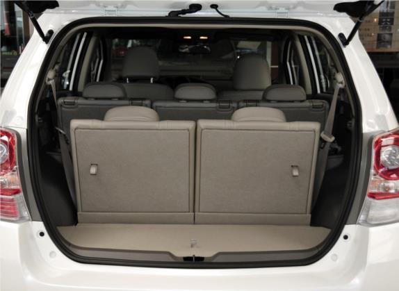 逸致 2011款 180G CVT豪华多功能版 车厢座椅   后备厢