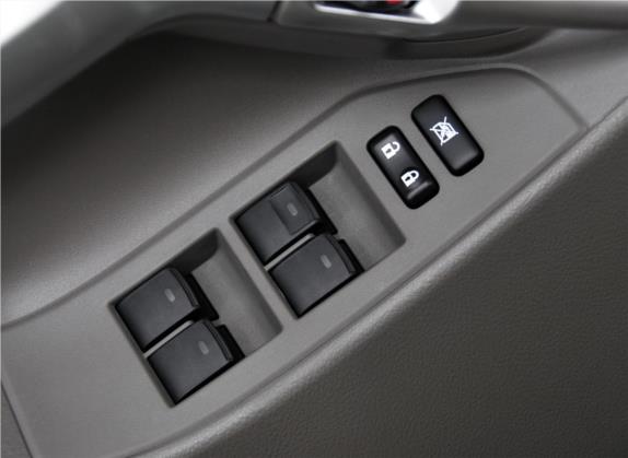 逸致 2011款 180G CVT豪华多功能版 车厢座椅   门窗控制